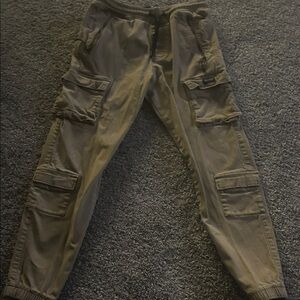 Hollister men’s cargo joggers